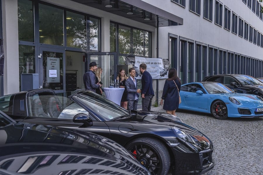 CarVia-Unternehmen-eroeffnung-2017-porsche